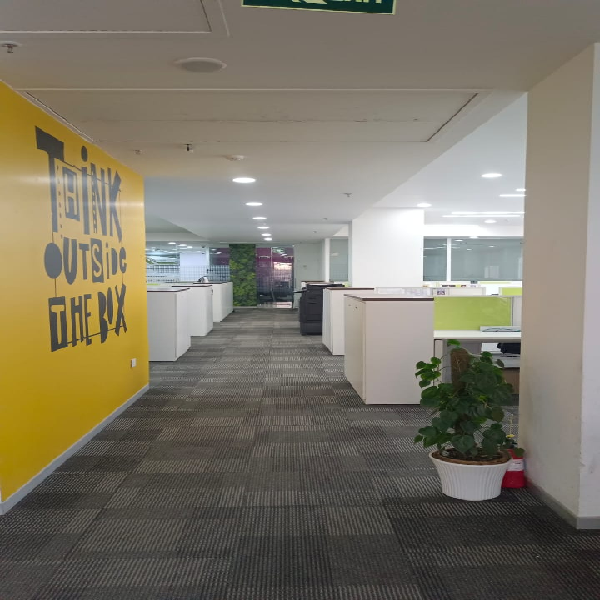 Fully Furnished Pre-Rented Building, photo 2