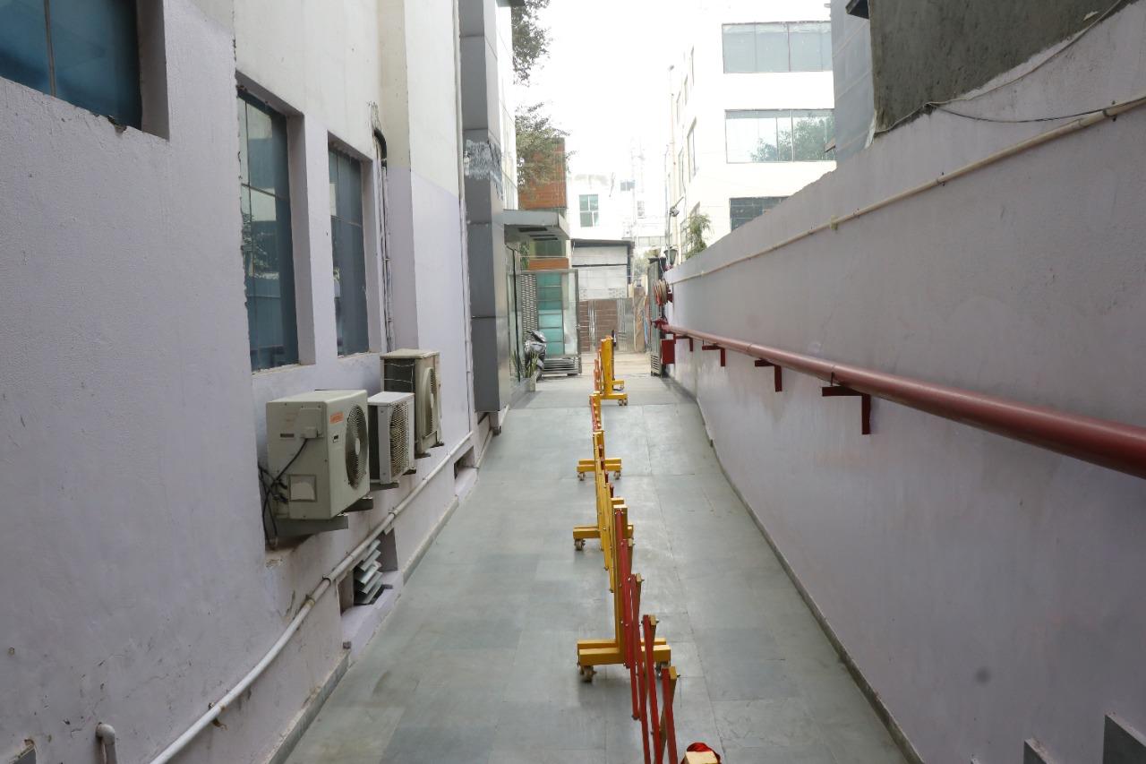 IT Pass Building for Sale, photo 2